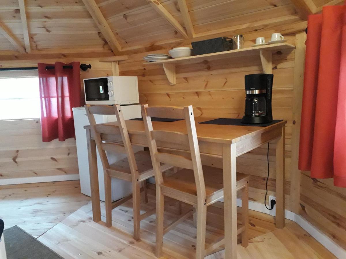 Camping Le Vallage Attigny Exterior foto